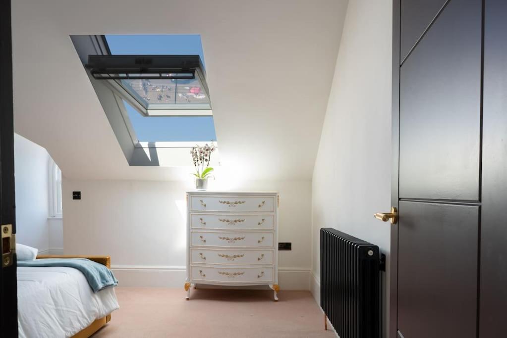 Luxury Duplex Penthouse On The Beach With Panoramic Sea Views Herne Bay Eksteriør bilde