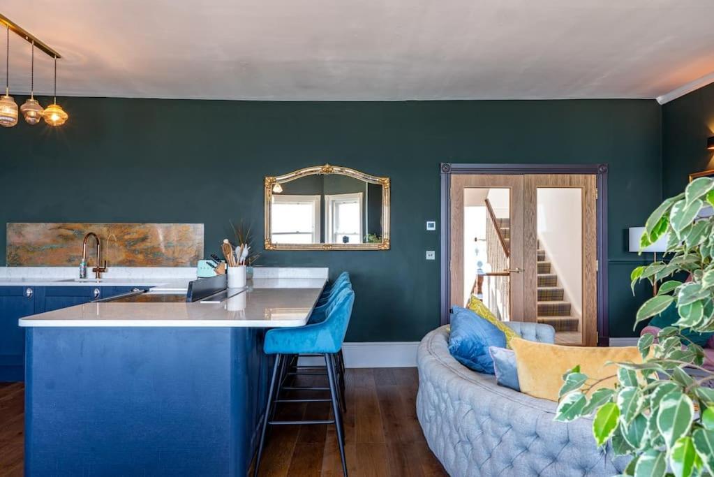 Luxury Duplex Penthouse On The Beach With Panoramic Sea Views Herne Bay Eksteriør bilde