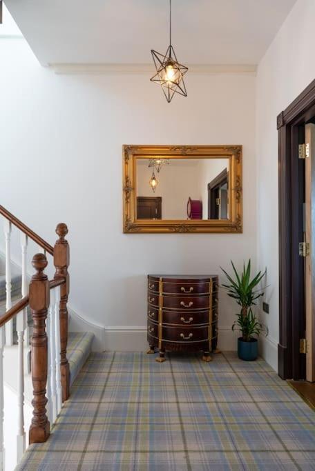 Luxury Duplex Penthouse On The Beach With Panoramic Sea Views Herne Bay Eksteriør bilde