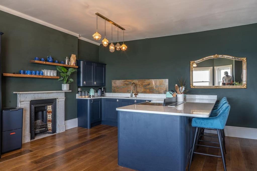 Luxury Duplex Penthouse On The Beach With Panoramic Sea Views Herne Bay Eksteriør bilde